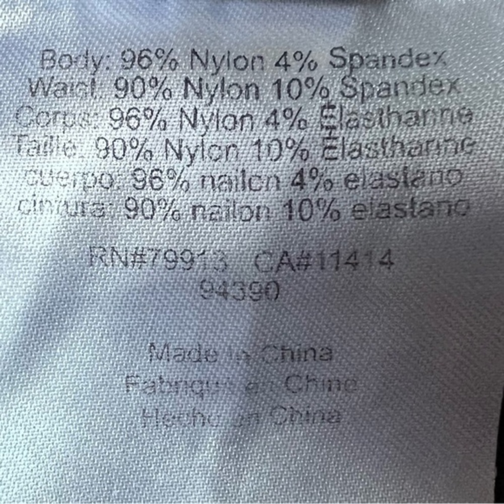 Motherhood black seamless Maternity leggings size small/medium - Picture 4 of 5